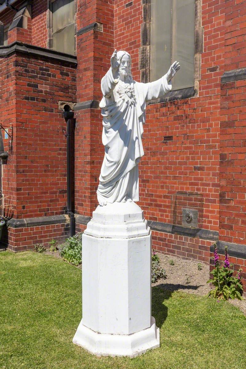 Sacred Heart of Christ Statue