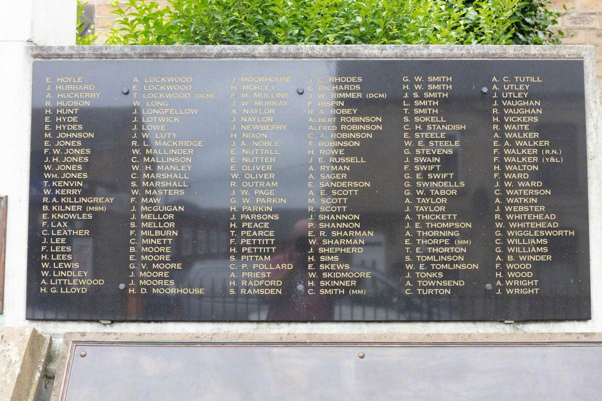 Wombwell Cenotaph