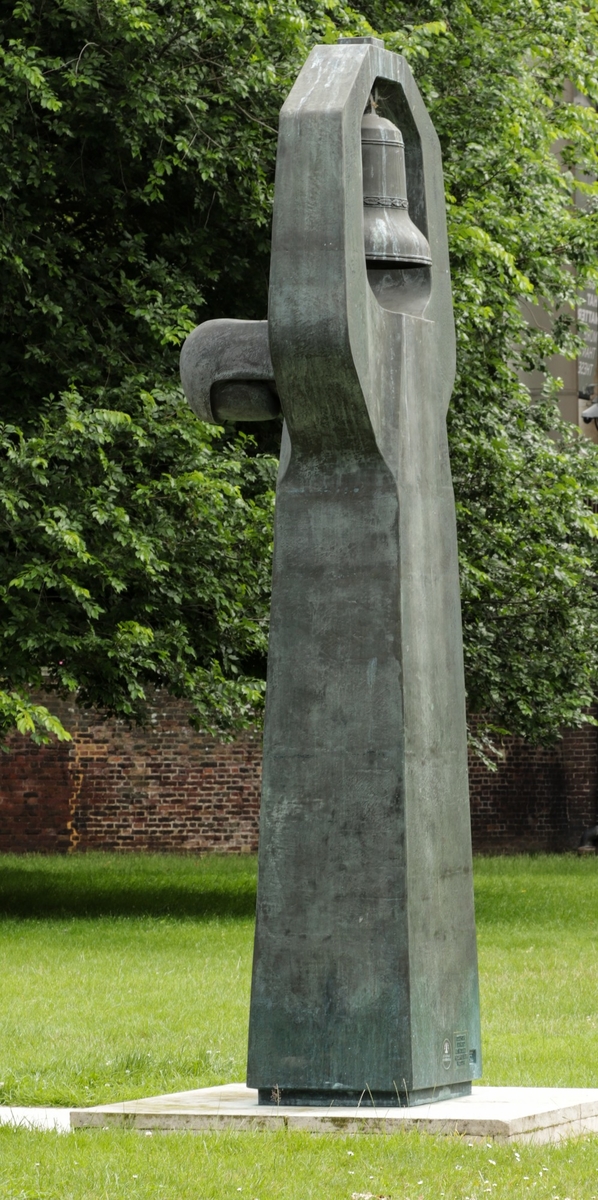 Memorial to the 27 Million Soviet War Dead (1941–1945)