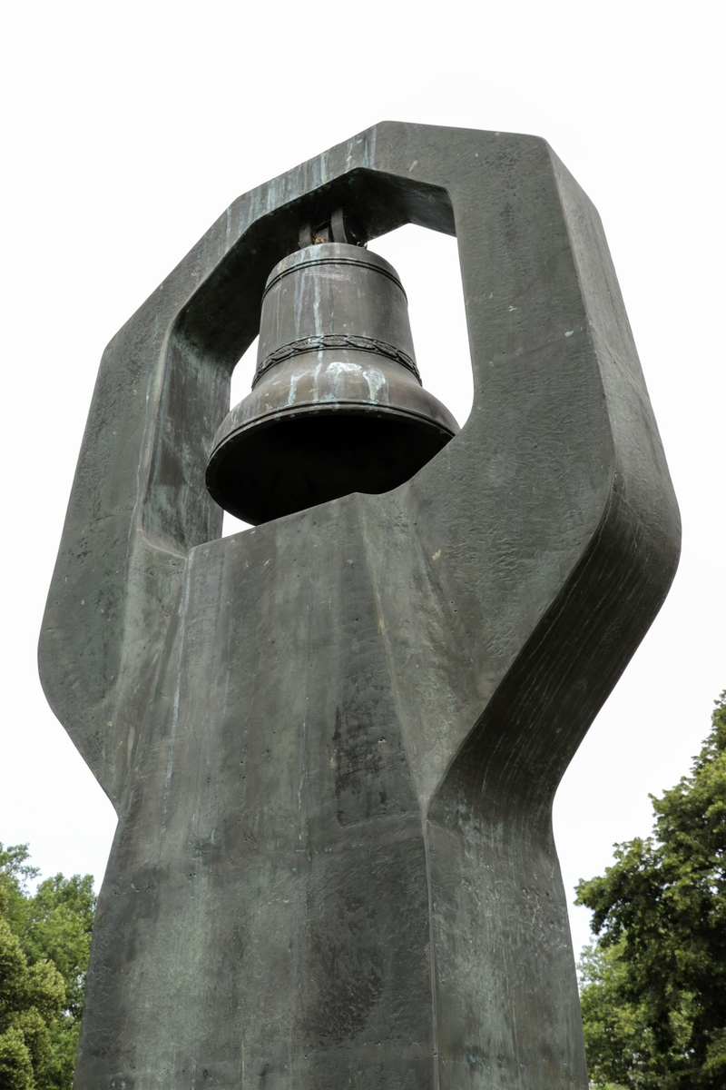 Memorial to the 27 Million Soviet War Dead (1941–1945)