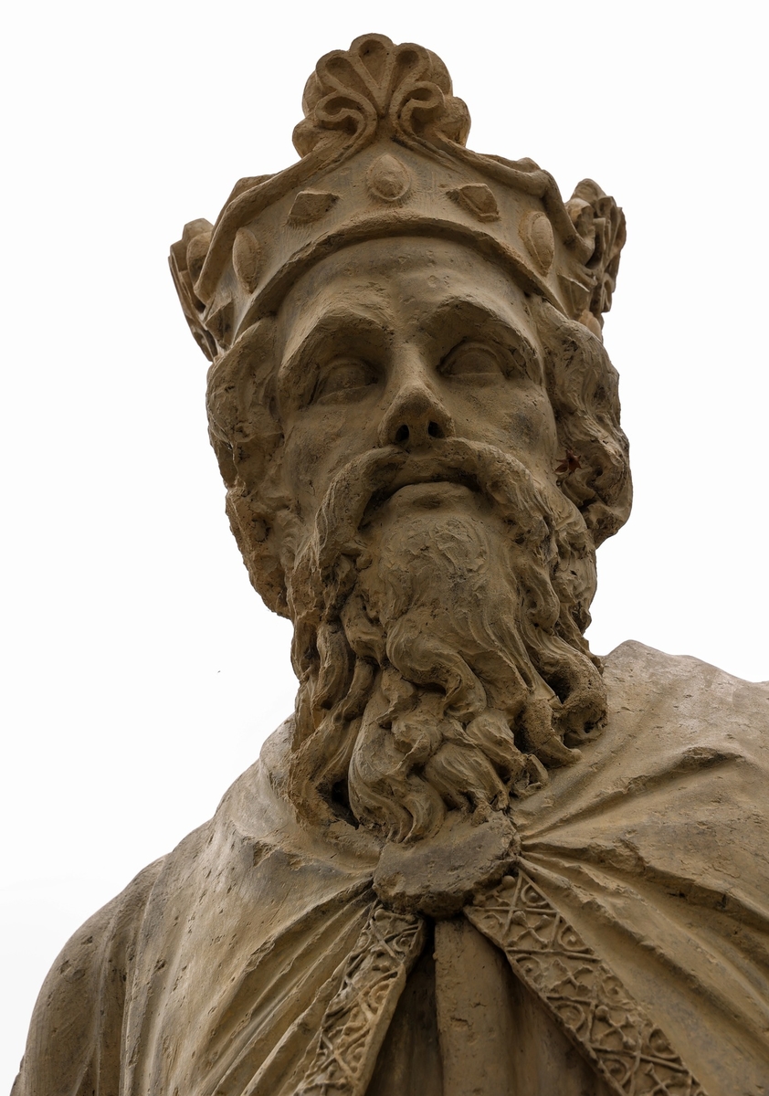 Alfred the Great (849 AD–899 AD)