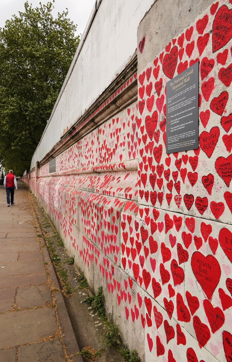 The National COVID Memorial Wall