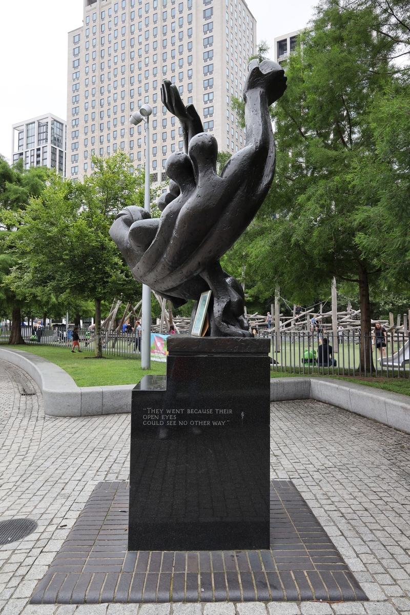 Memorial to the International Brigade