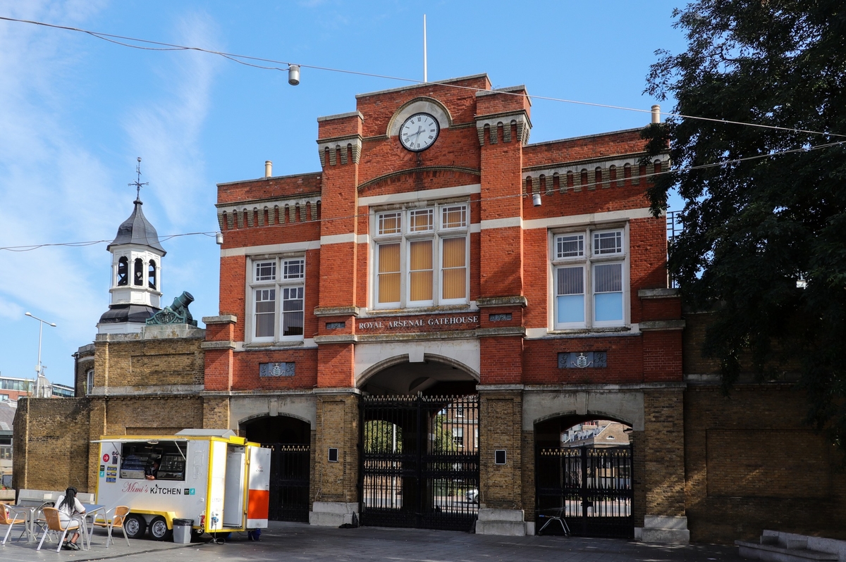 Royal Arsenal Gatehouse Art UK