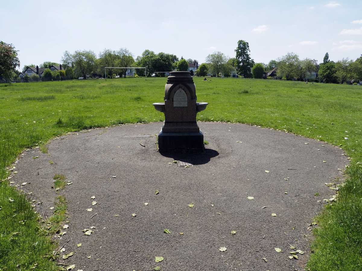 Upper Norwood Drinking Fountain