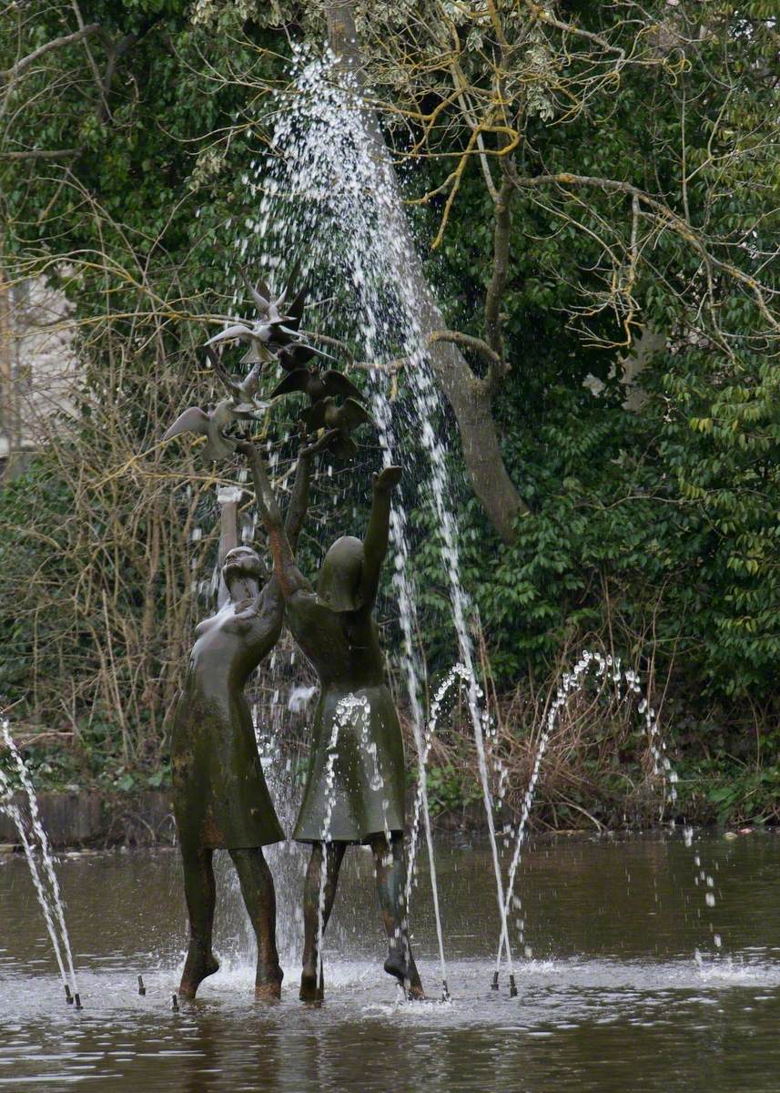 Women with Doves