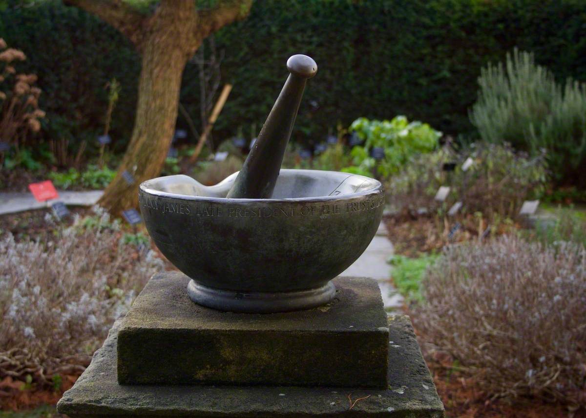 Sundial (Mortar and Pestle)