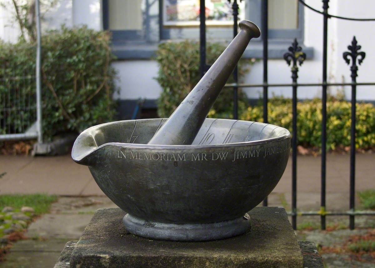 Sundial (Mortar and Pestle)