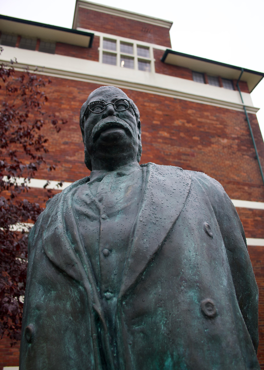 Ebenezer Howard (18501928), OBE Art UK