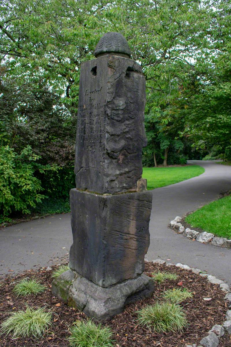 Ashton Market Cross