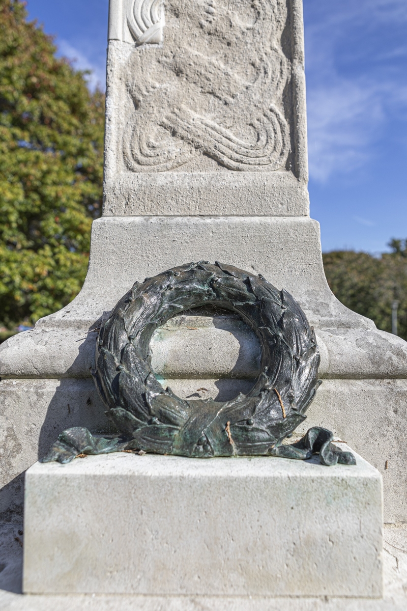 Burnham War Memorial