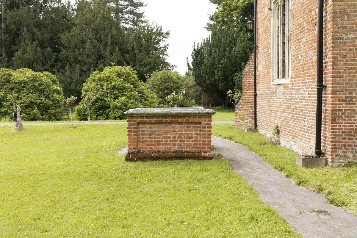 Sir Thomas Gray Tomb