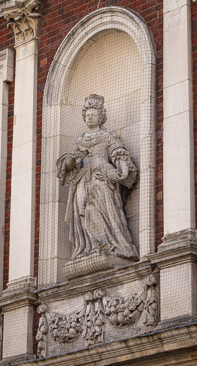 Queen Anne (1665–1714)