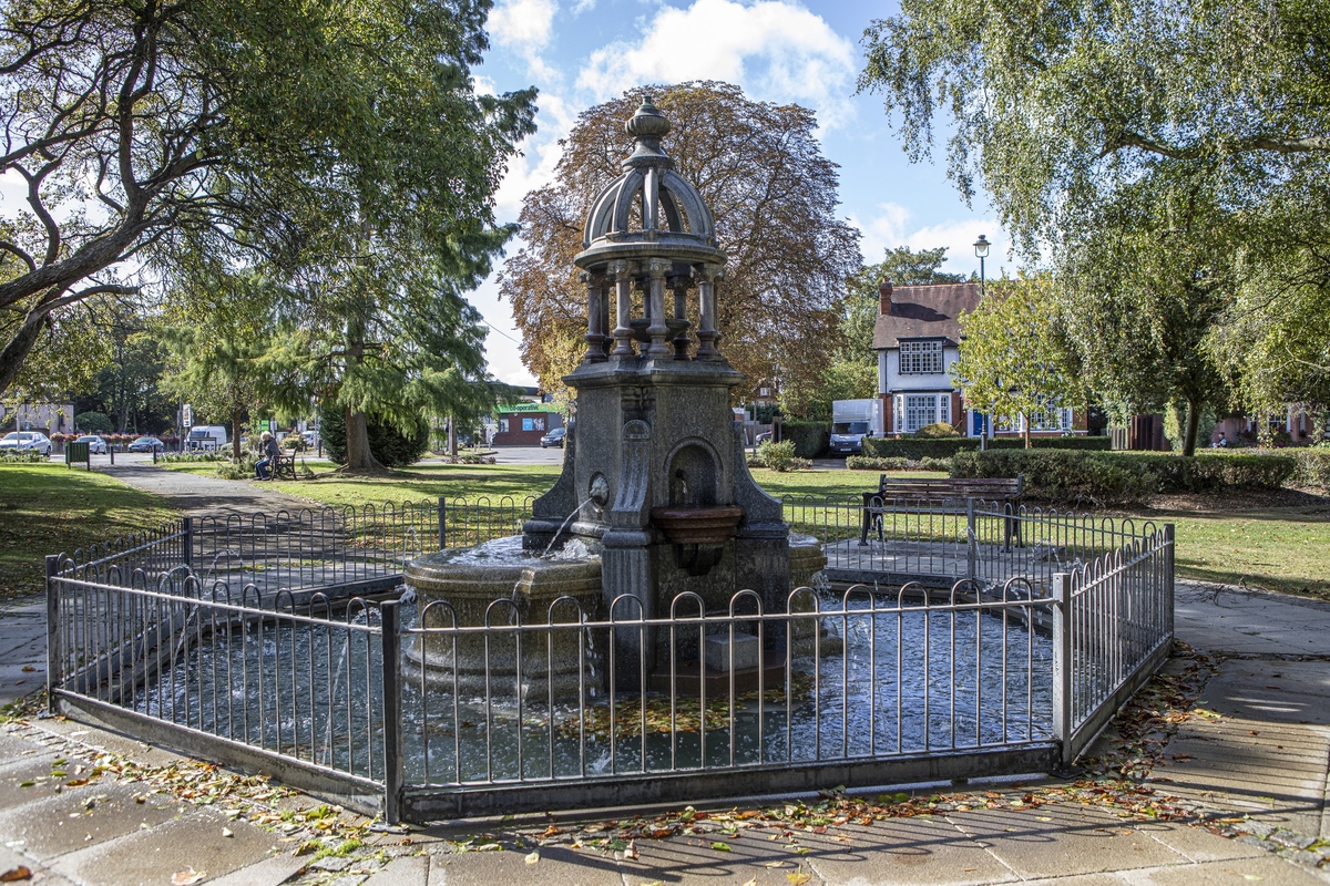 Ada Lewis Memorial Fountain