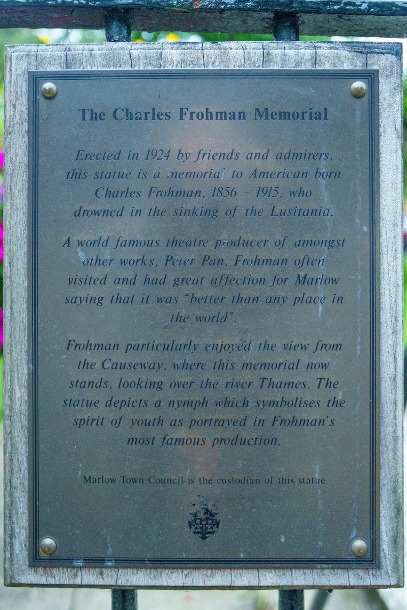 Memorial to Charles Frohman (1856–1915)