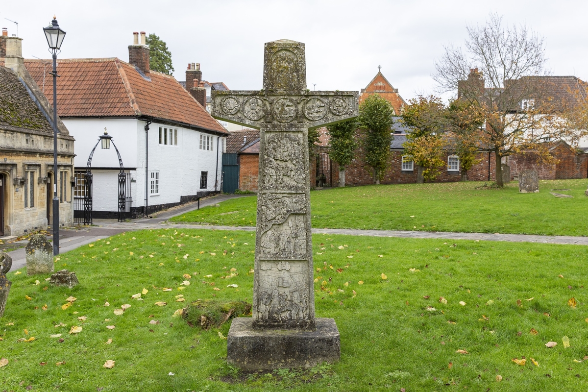 Milennium Cross