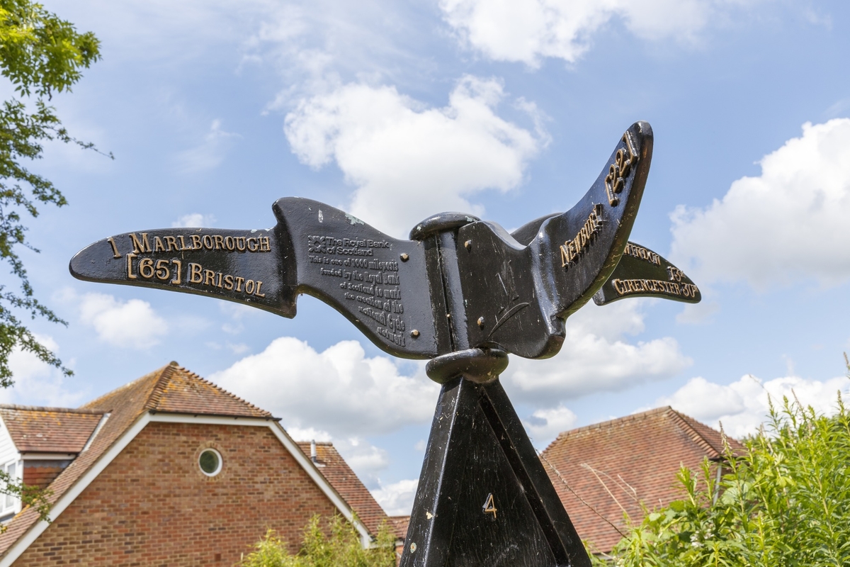 Sustrans Milennium Milepost