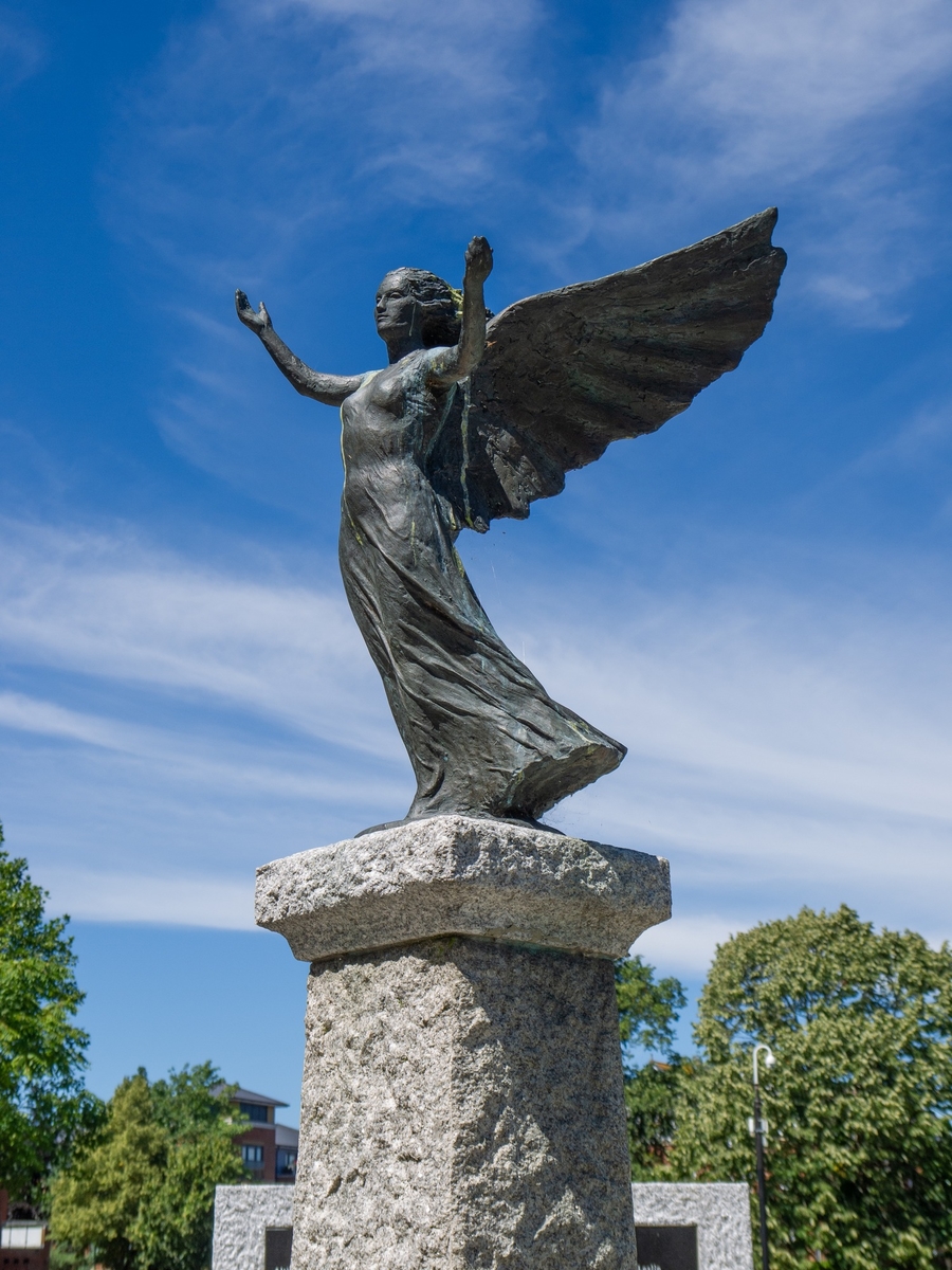 War Memorial (Angel of Victory)