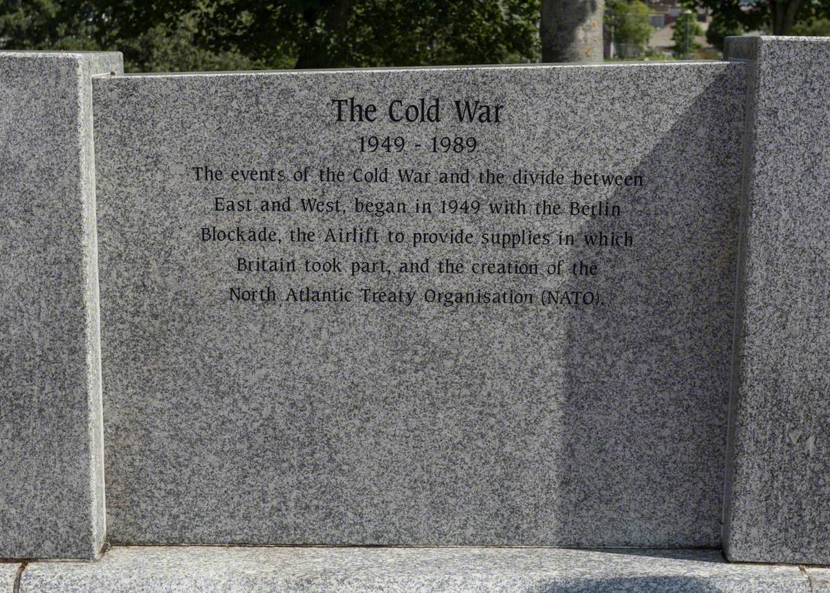 Memorial to the First and Second World Wars