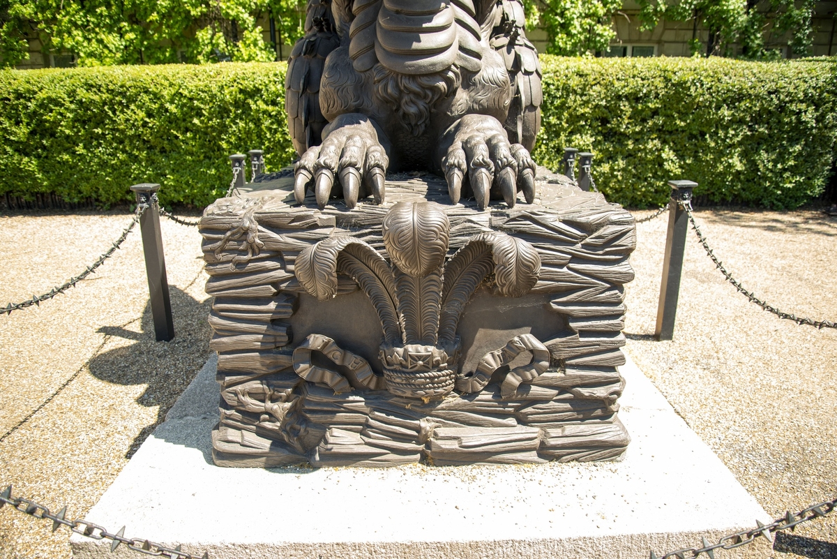 Cadiz Memorial (The Prince Regent's Bomb)