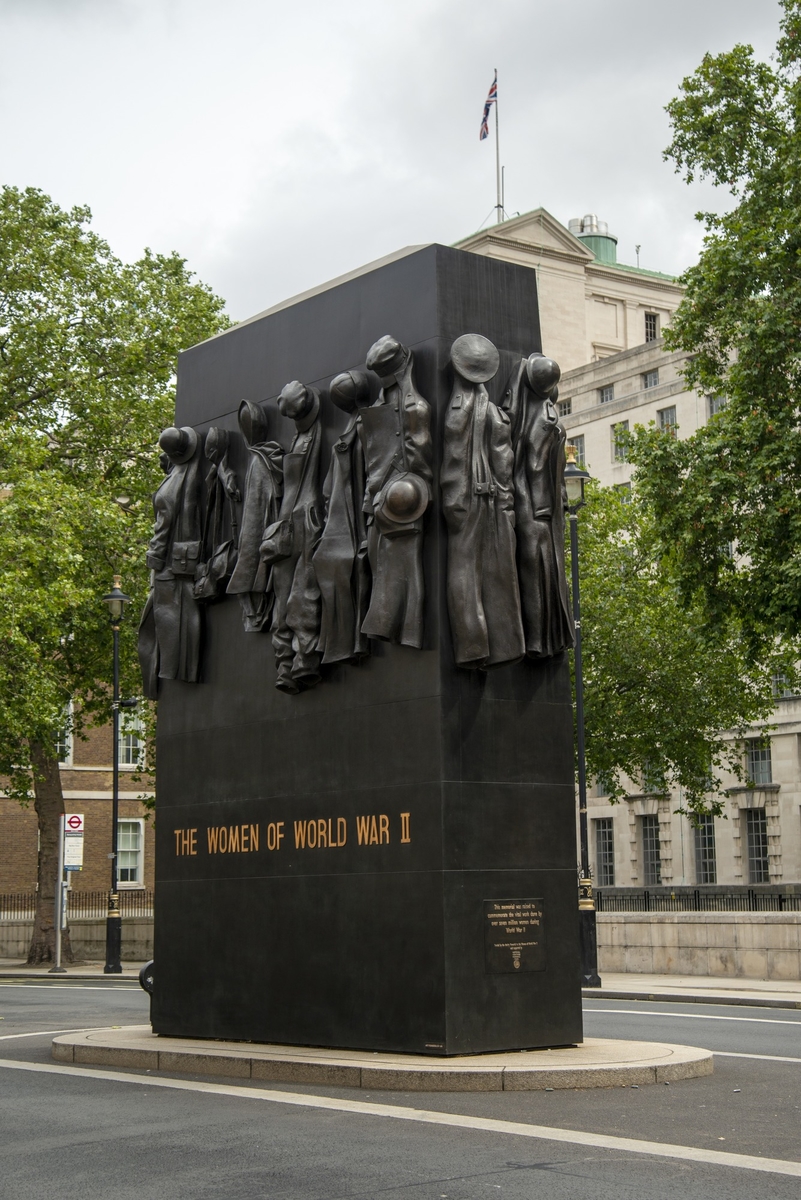 Memorial to the Women of the Second World War