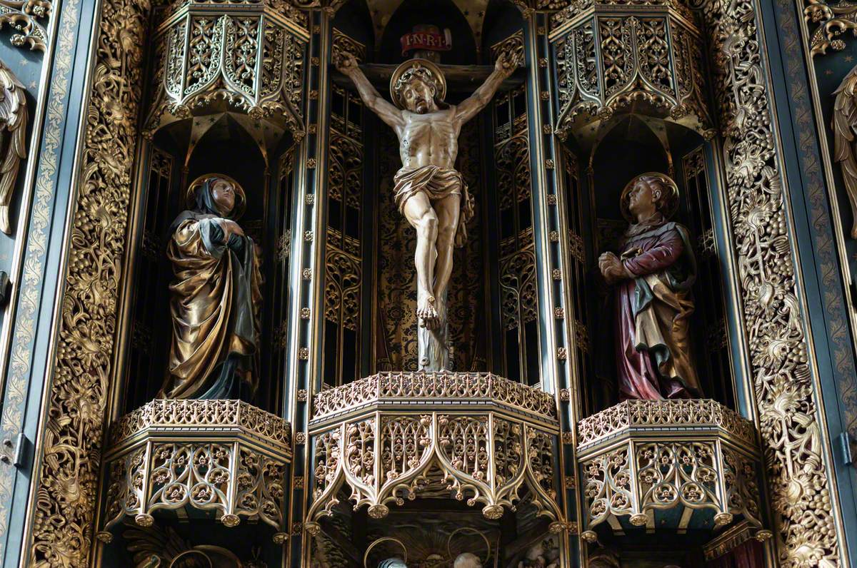 Reredos, Altar and Pulpit