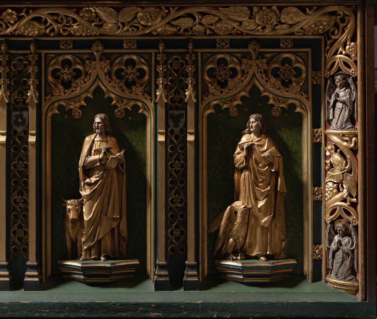 Reredos, Altar and Pulpit