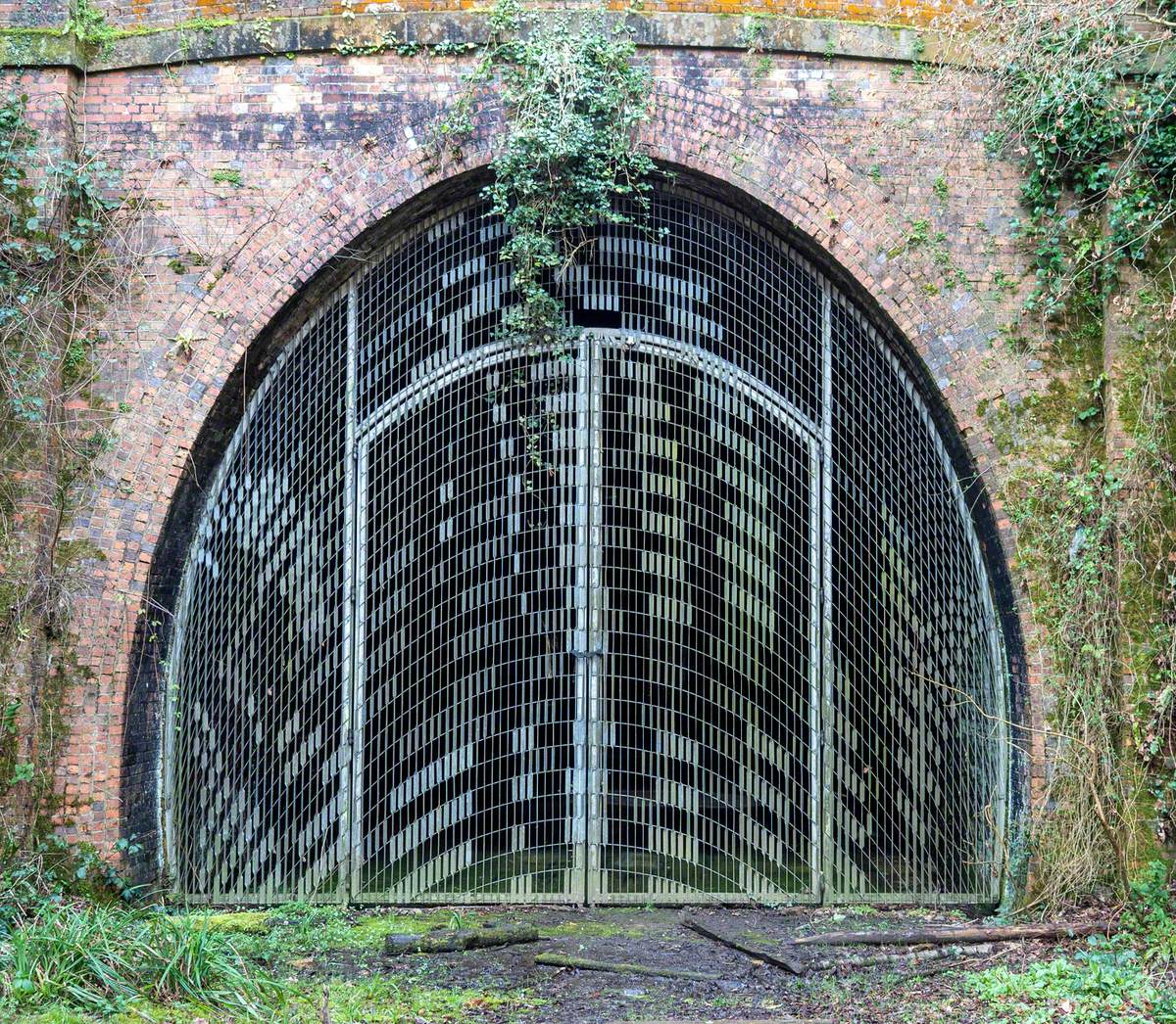 Heathfield Tunnel Gates