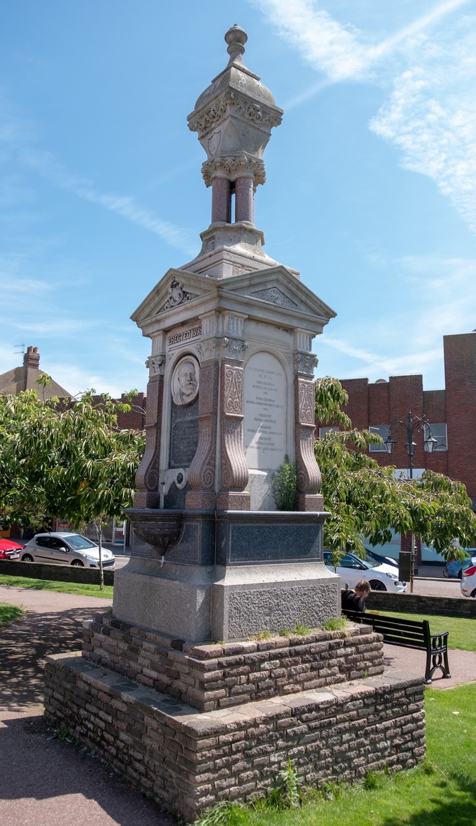 Henry Lane (1827–1895) Memorial Drinking Fountain