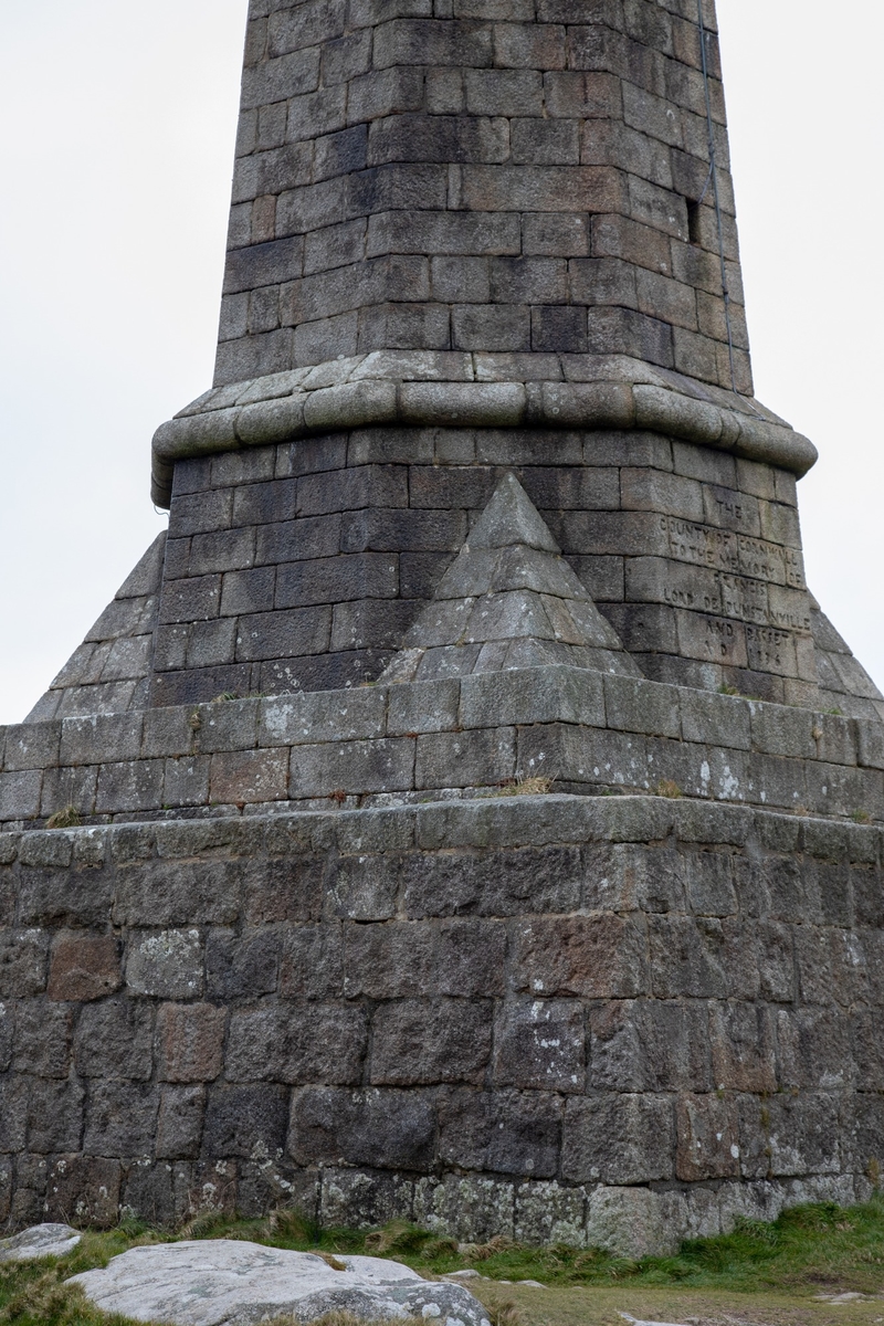 Basset Monument (Dunstanville Monument)