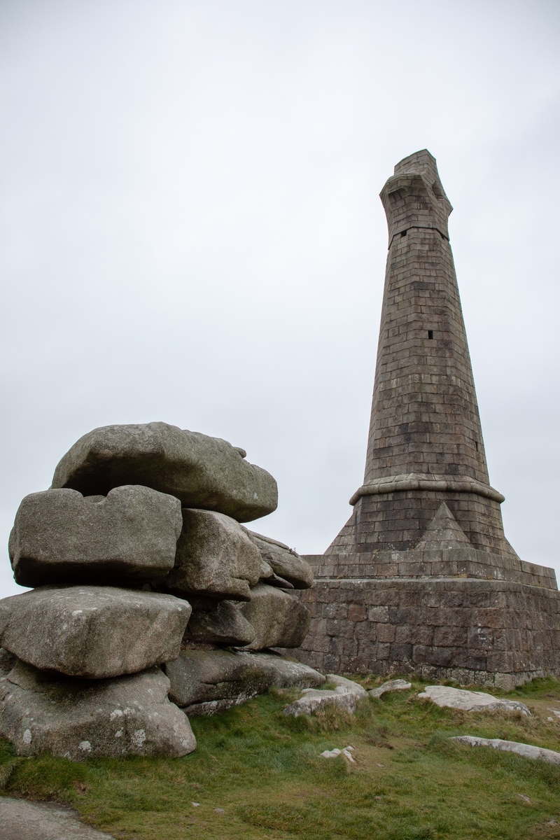 Basset Monument (Dunstanville Monument)