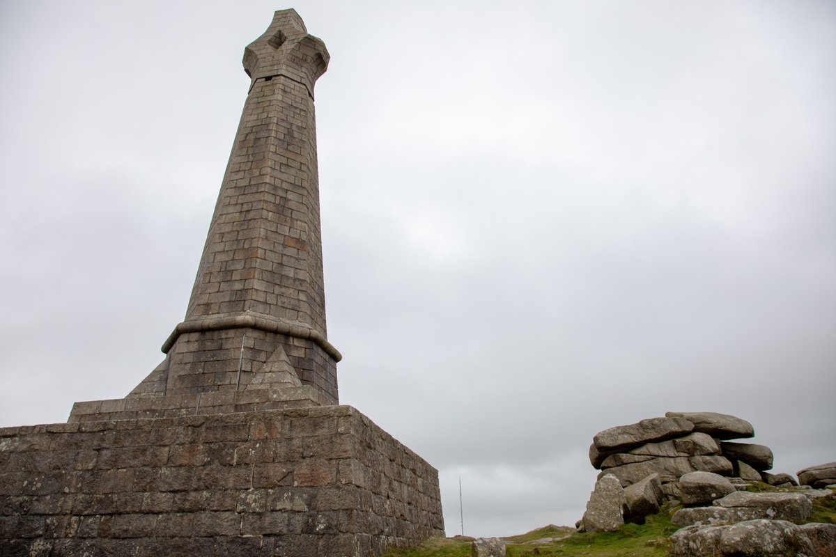 Basset Monument (Dunstanville Monument)