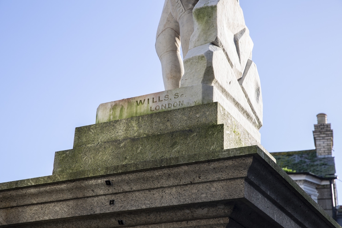 Sir Humphry Davy (1778–1829)