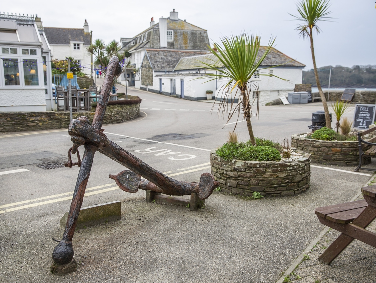 Centenary Anchor