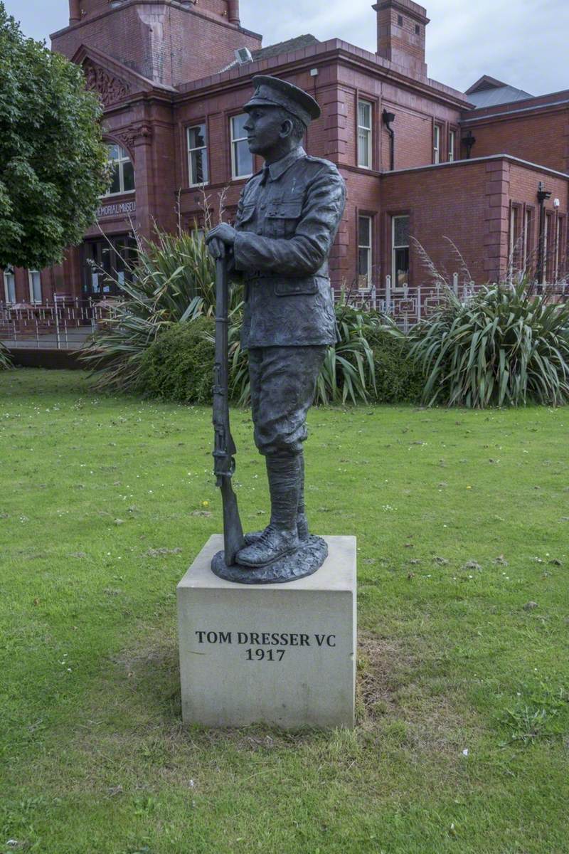 Tom Dresser (1891–1982), VC