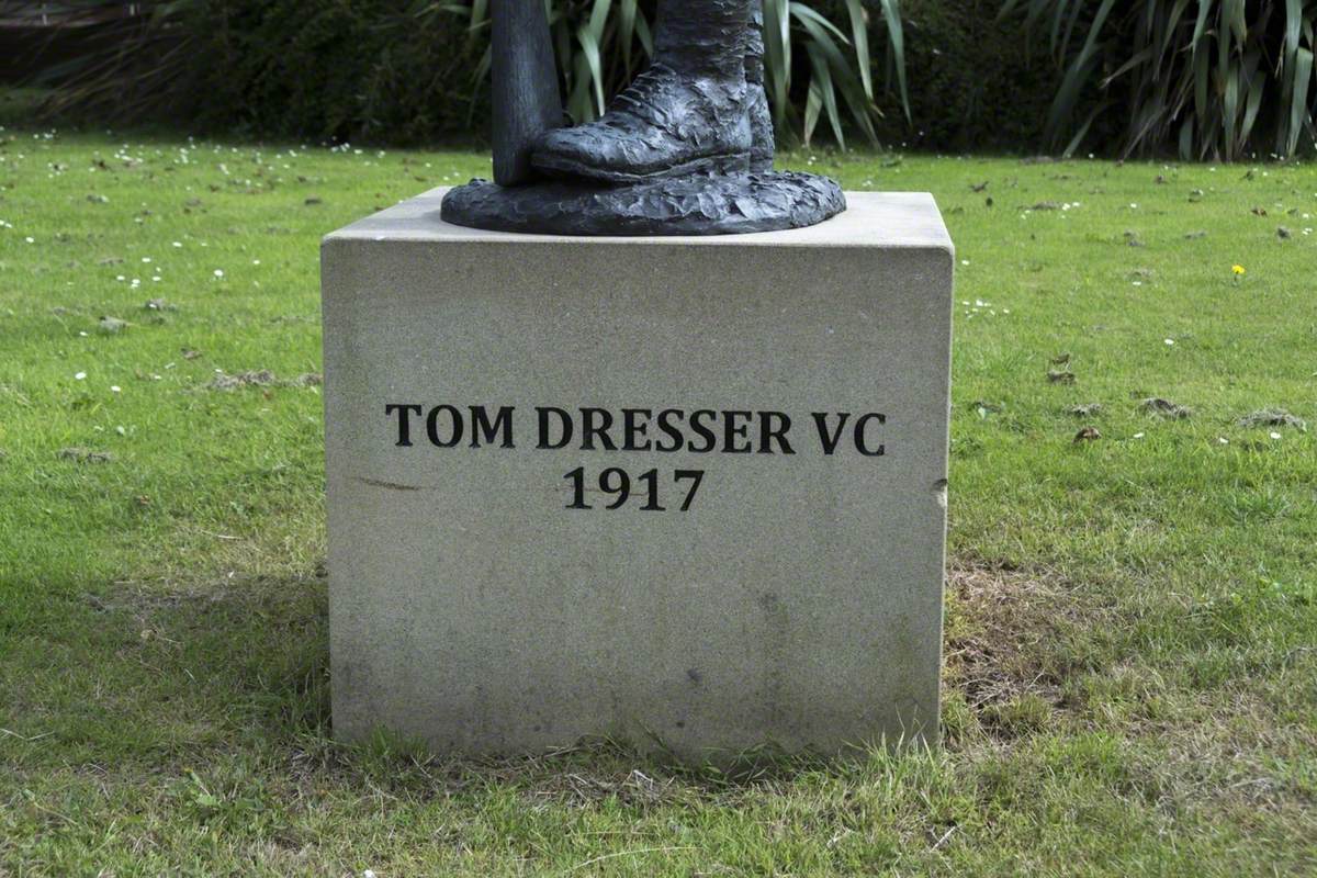 Tom Dresser (1891–1982), VC