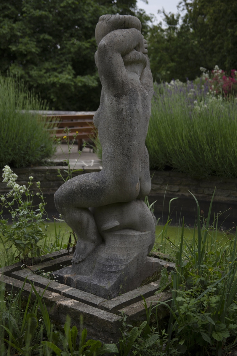 Aphrodite (Bulbous Betty)