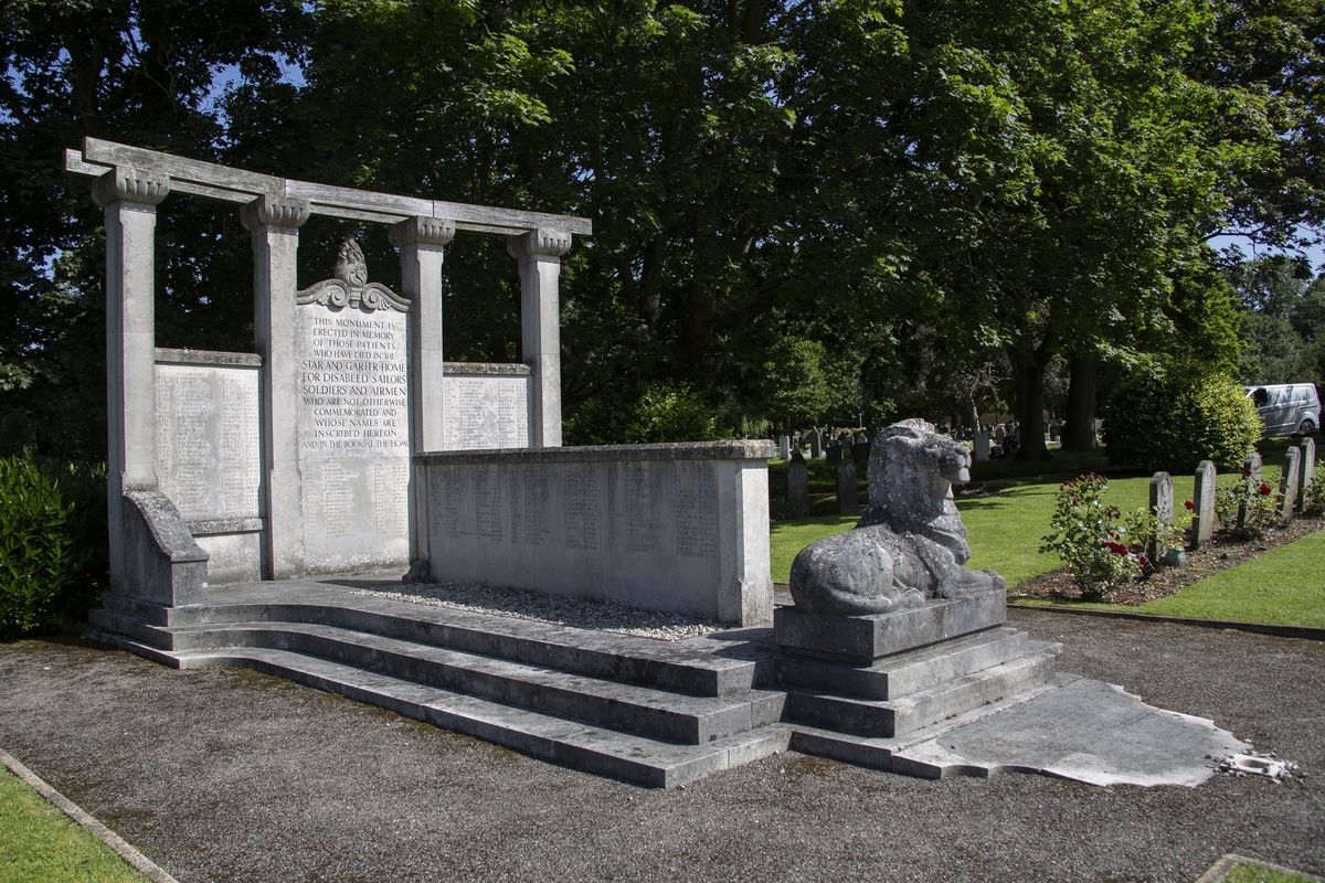 Bromhead Memorial