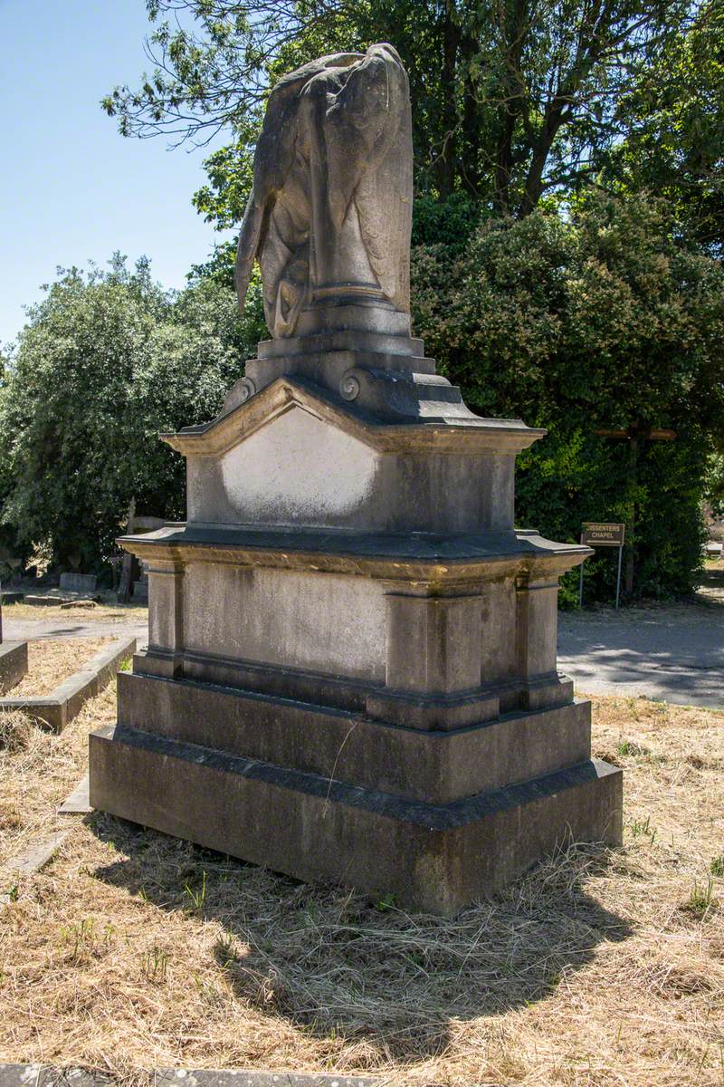 Tomb of Alexandrina and Herbert Allingham