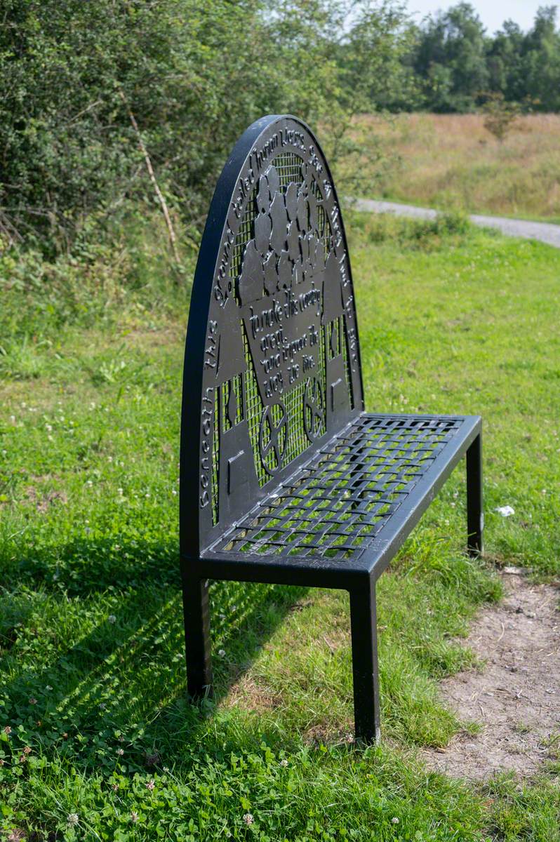 Sutton Manor Heritage Benches