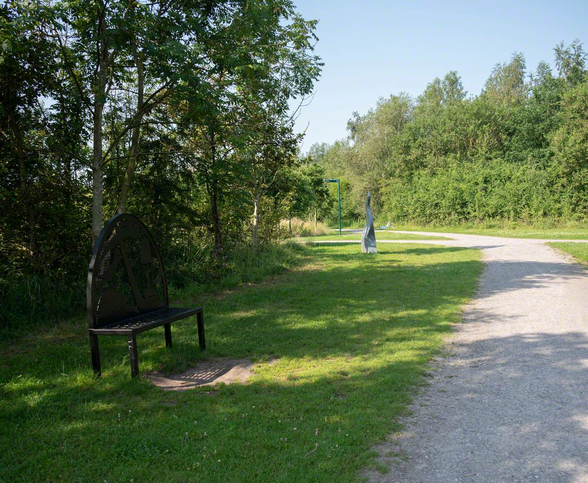 Sutton Manor Heritage Benches