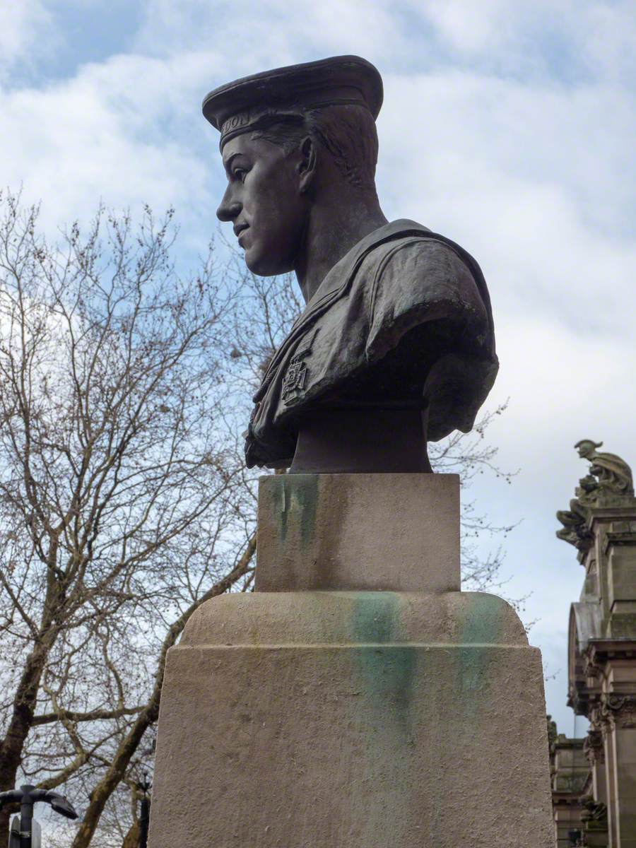 Memorial to John Henry Carless (1896–1917), VC