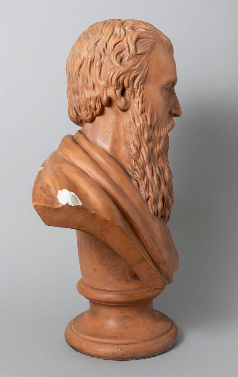 Dr James Gilchrist