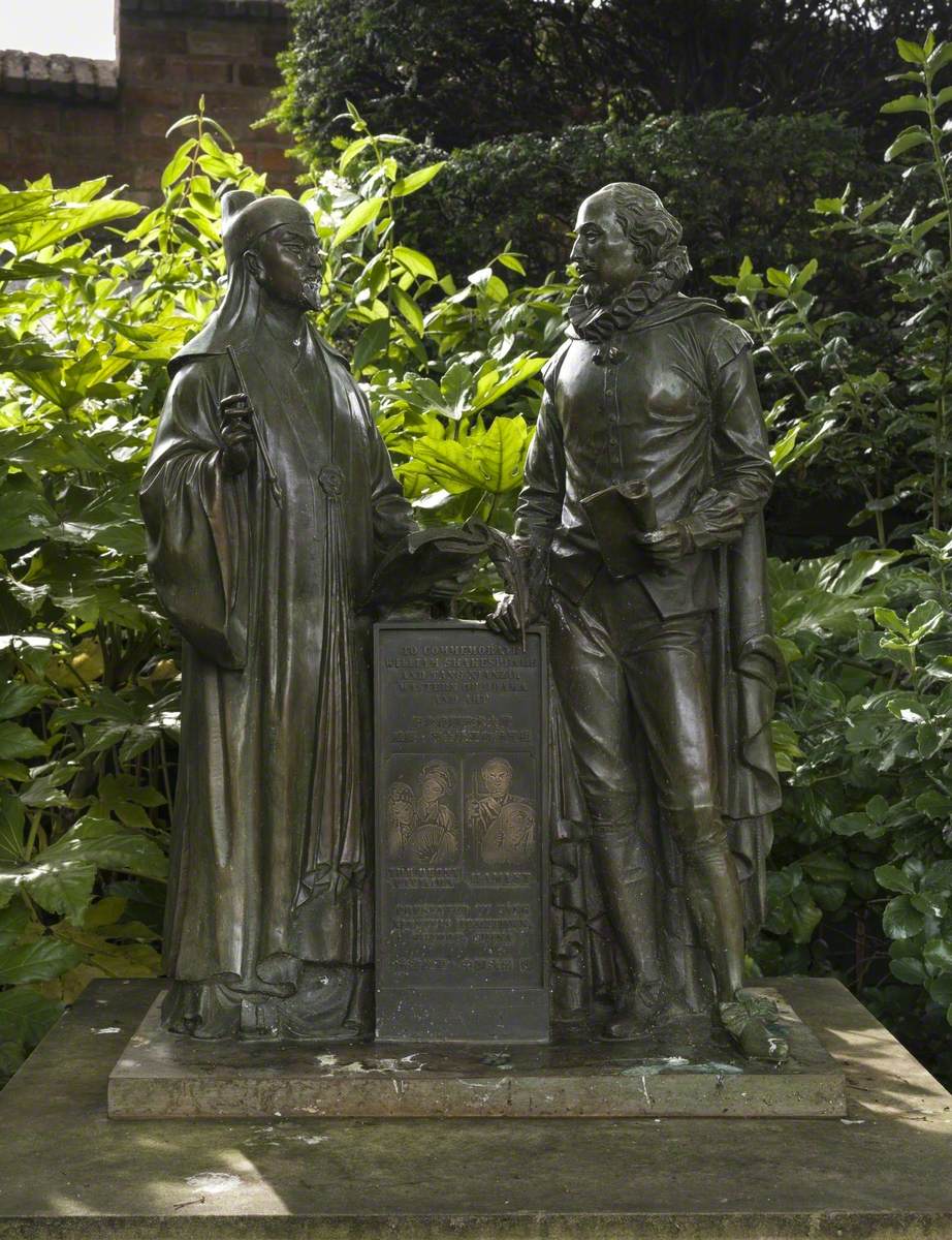 William Shakespeare and Tang Xianzu Masters of Drama and Art Commemoration Sculpture