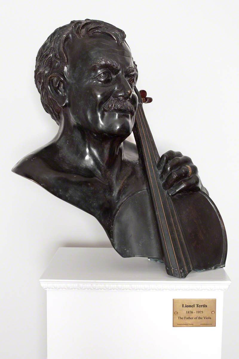 Lionel Tertis (1876–1975), Holding his Viola
