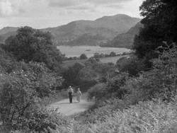 Walkers at Park Road, Ullswater