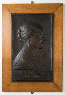 Iris Fox (1890–1926), MD
