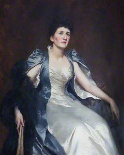 Julia, Lady Carew (c.1864–1922)