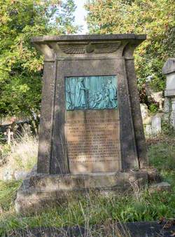 Monument to Frederick William Robertson