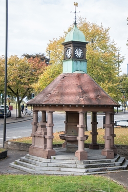 Memorial Fountain and Clock Tower to Urijah Thomas (1839–1901)